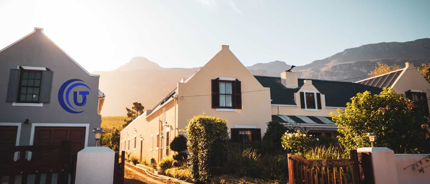 Casas en el atardecer Prescripción Adquisitiva de Dominio