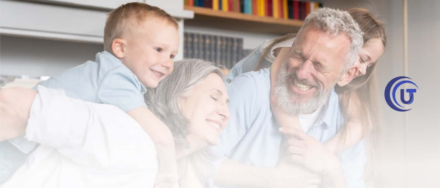 Familia riéndose, abuelos y nietos Proceso de sucesión